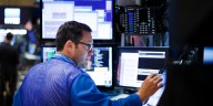 El riesgo país volvió a subir ante una nueva caída de precios de los bonos en dólares