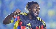 Allan Saint-Maximin aplica épica burla a Pumas y afición de América lo elogia