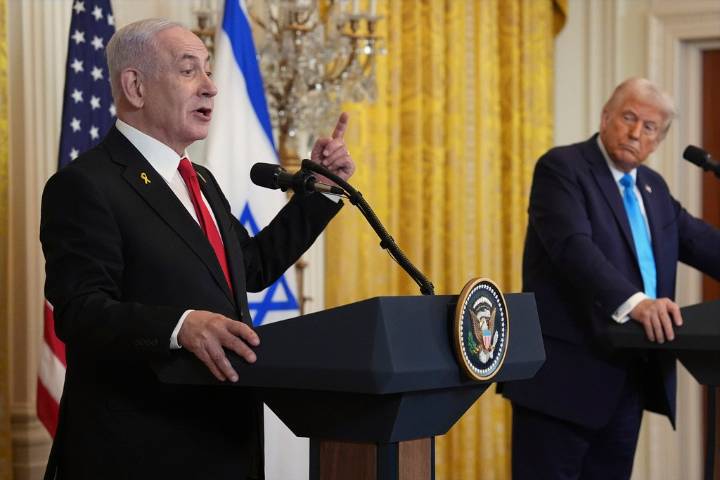 Netanyahu lavishes Trump with praise ahead of White House visit