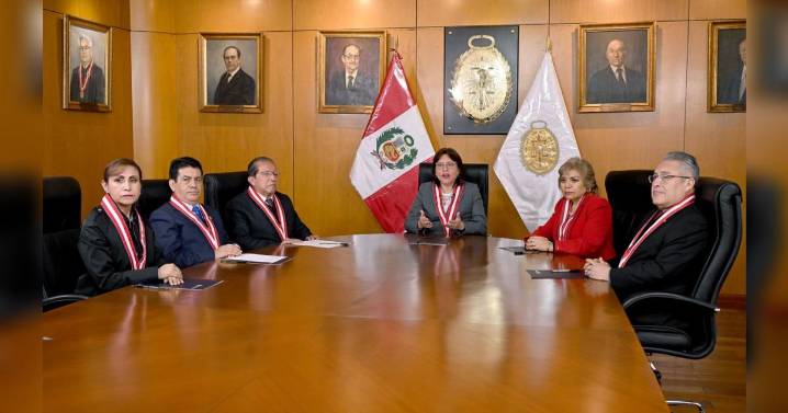 Los fiscales supremos son coaccionados para nombrar al nuevo fiscal de la Nación