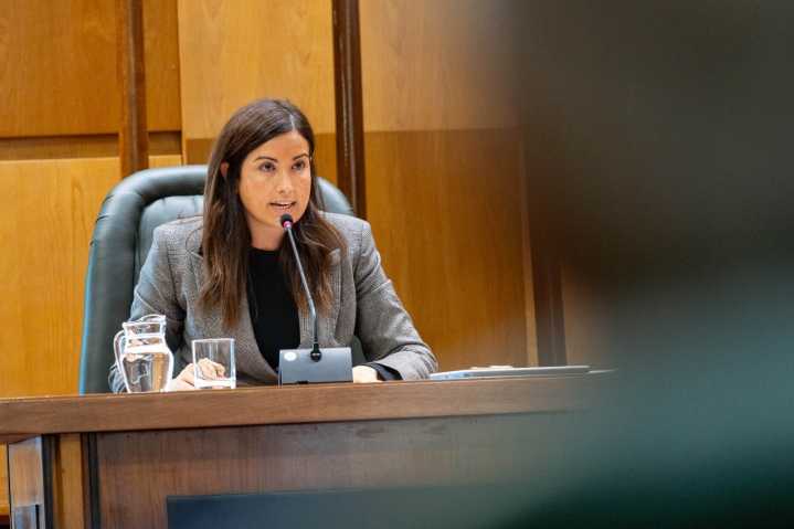 Zaragoza acelera la licitación del nuevo contrato del bus tras la 'paz' en Avanza: estará antes del Pilar