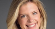 Dear Annie: Bridging the gap with daughters