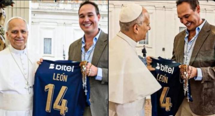 George Forsyth obsequió una camiseta de Alianza Lima al Papa León XIV 