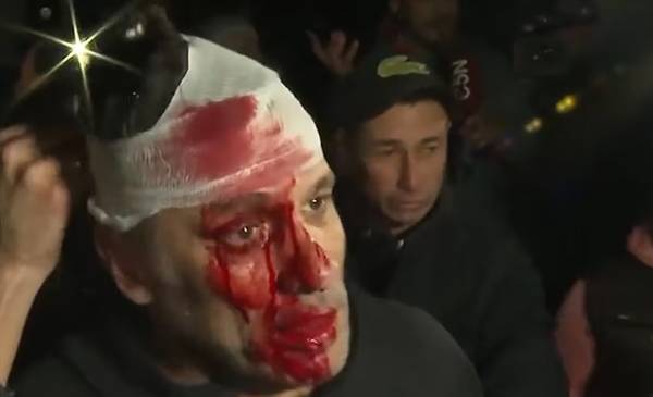 Incidentes en el acto de LLA en Moreno