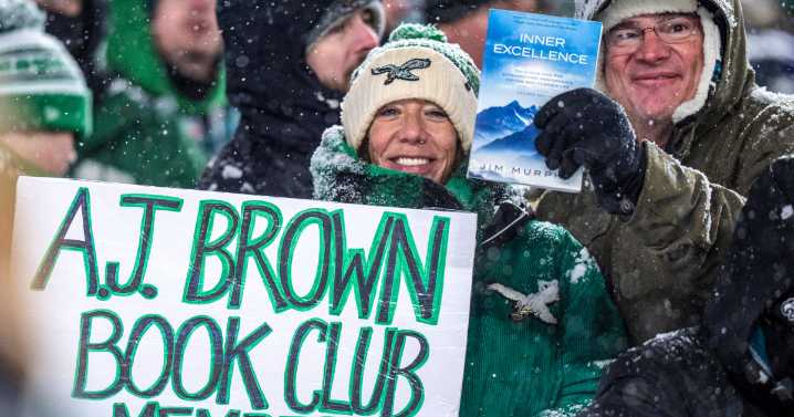 An NFL player changed an author's life. He's still adjusting to overnight success.