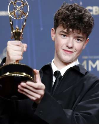 Owen Cooper hace historia como el actor más joven en ganar un Emmy