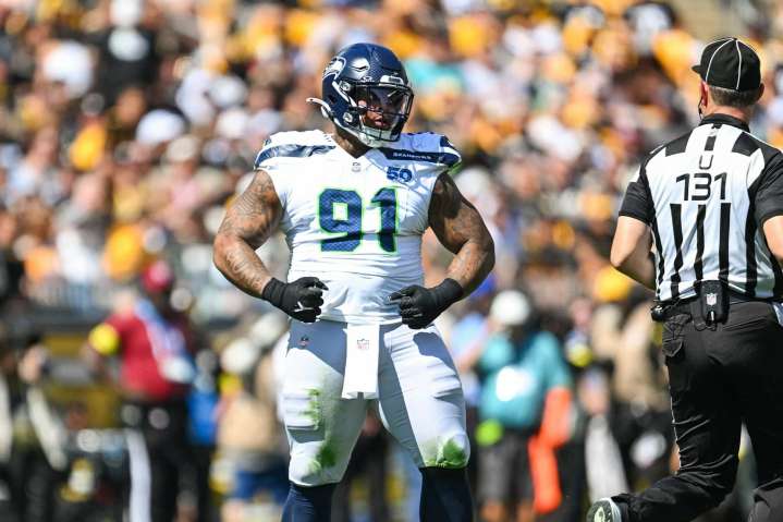 Leonard Williams pushes Byron Murphy’s Seahawks breakout