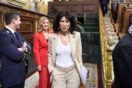 Andalucía pide al Gobierno que actúe tras la reprobación a la ministra por las pulseras
