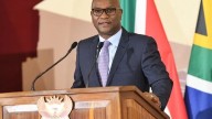 Conmoción en París: hallaron muerto al embajador de Sudáfrica en Francia