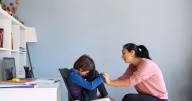 Psychotherapist explains how to help children get back to school