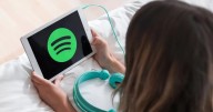 Nuevas medidas de Spotify buscan controlar el uso de inteligencia artificial en canciones
