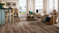 Adiós piso flotante: esta es la nueva moda que requiere menos mantenimiento y queda mucho más lindo