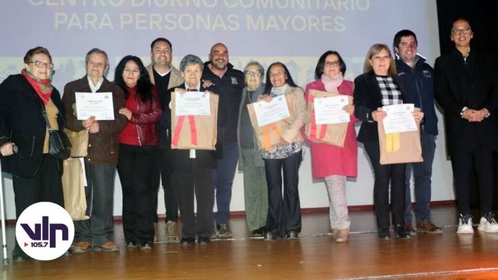 Egresó segundo grupo de personas mayores del Centro Diurno de Molina