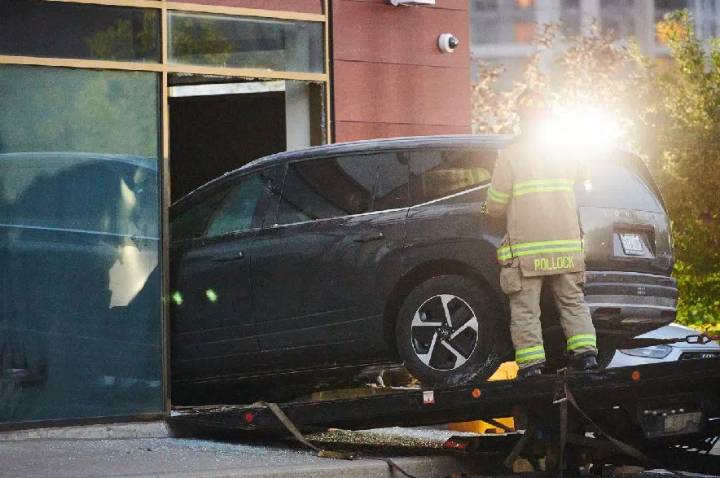 Driver facing charges in daycare crash that killed toddler, injured six other kids