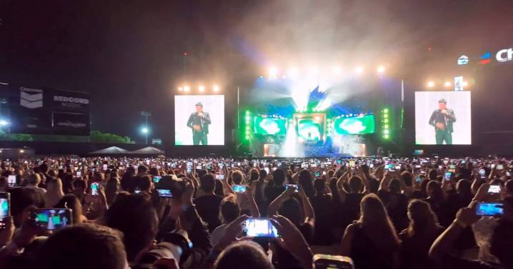 Chayanne hace vibrar a más de 16 mil personas en Los Mochis, Sinaloa