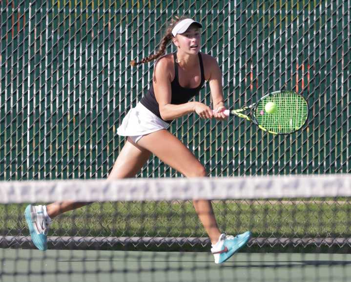 Orange Girls Tennis Edges Gilmour in 3