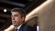 Mazón anuncia un paquete de 350 millones en ayuda directa a afectados por la DANA