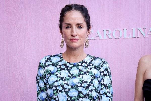 Carolina Adriana Herrera o el vestido de flores más elegante jamás visto en Madrid