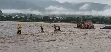 Dehradun cloudburst: Five swept away, hundreds left stranded