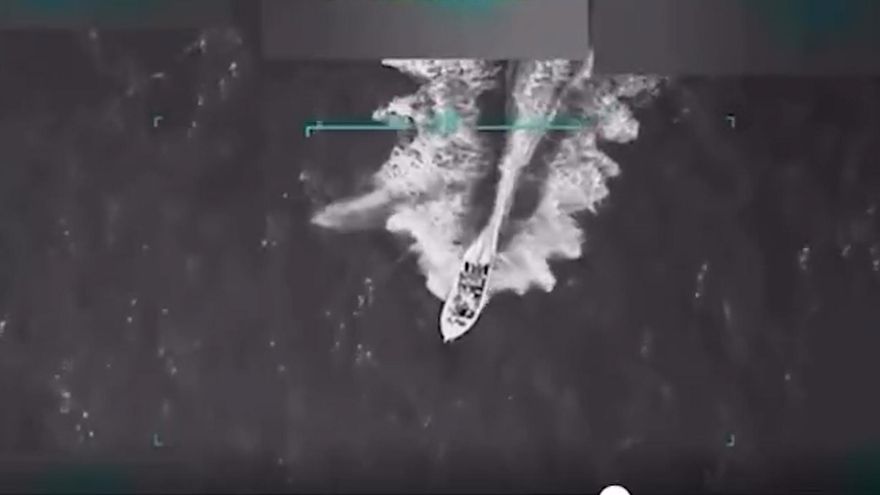 Este es el momento en el que EEUU destruye el barco cargado de droga procedente de Venezuela