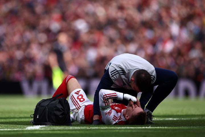 Martin Odegaard to have tests on shoulder injury, does not require surgery