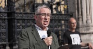 Steve Coogan joins celebrities urging Keir Starmer to label Israel’s actions in Gaza as genocide