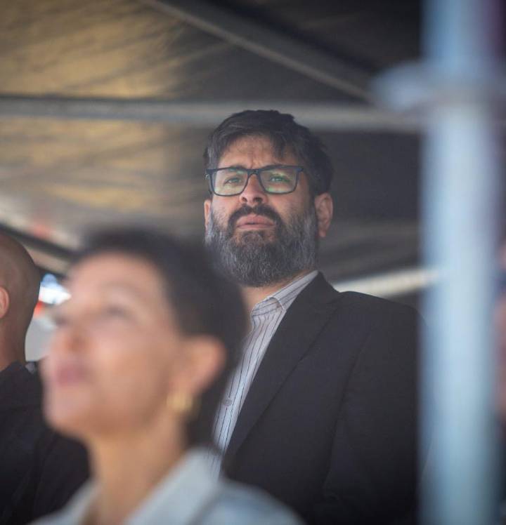 "Los dólares de Trump si llegan, no los vamos a ver en Solano, Ezpeleta, Bernal o Quilmes. Ni uno", por Ezequiel Arauz