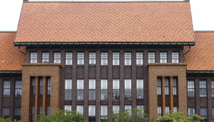 Architect Dwight Perkins' buildings teach valuable lessons on school design, more than a century later