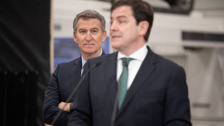 Un alto cargo lenguaraz rompe la estrategia de Mañueco para ir a elecciones con Vox más débil