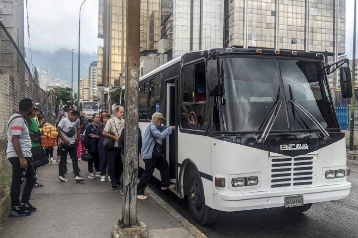 Aumentaron pasaje urbano a 40 bolívares