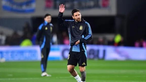 Messi, a pura emoción en el Monumental 
