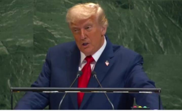 Amaga Trump a migrantes ante ONU: si cruzan irán a la cárcel o más lejos