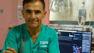 Íñigo Lozano, jefe de Cardiología de Cabueñes: "Esperamos llegar a los cien casos en un año con la nueva técnica de válvulas aórticas"