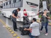 EN UN PROGRESO, 2 MOTOCICLISTA QUEDÓ INCRUSTADO