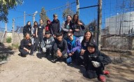 Jóvenes arreglaron cuchas y limpiaron el refugio de APAM