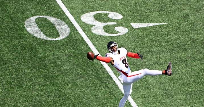 Panthers record rare shutout at Falcons' expense