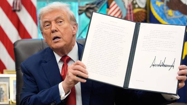 Donald Trump signs executive order to put TikTok under control of US investors, names Rupert Murdoch