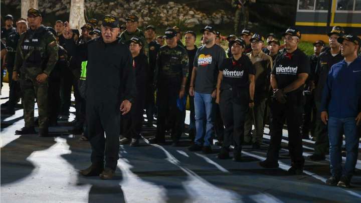 Cabello lideró caminata de entrenamiento nocturna con jóvenes de la Resistencia Revolucionaria (+Fotos)