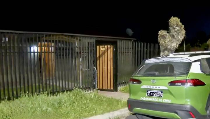 Exjuez fue víctima de violento turbazo en su casa en La Pintana: agredieron a su esposa de 81 años y golpearon con un fierro a su hijo