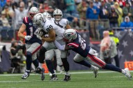 Raiders’ Brock Bowers suffers knee injury in Week 1 against Patriots