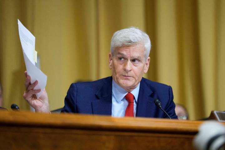 ‘Not the Case’: GOP Senator Calls Out Trump Linking Tylenol to Autism