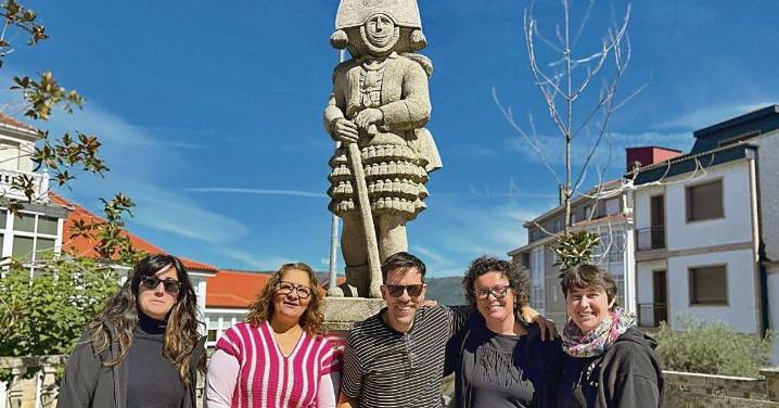 Os establecementos de Maceda fomentan o comercio na vila