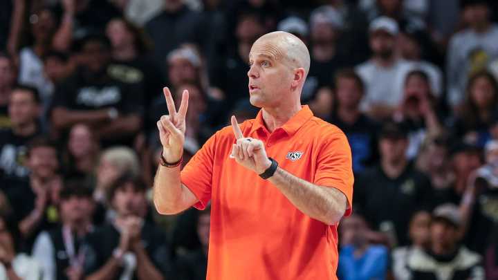 Steve Lutz 'a lot more comfortable' entering Year 2 as Oklahoma State basketball coach