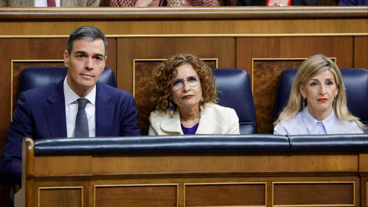 Sánchez y Feijóo tienen su primer cara a cara en el Congreso tras el verano en medio de una creciente tensión