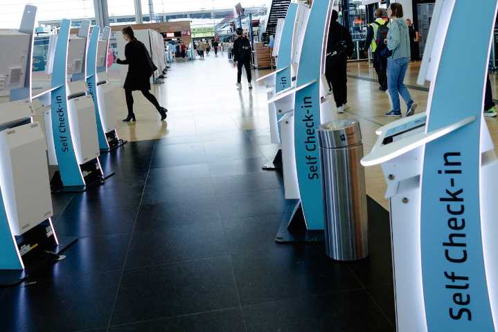 Fallout from cyberattack on check-in systems at 3 European airports continues into 2nd day