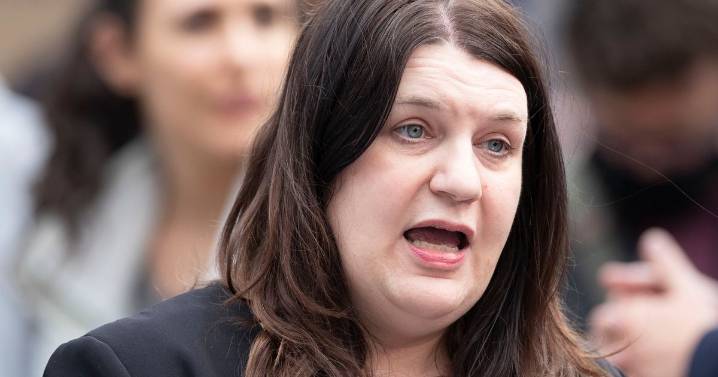 Glasgow Council leader calls for action to tackle far