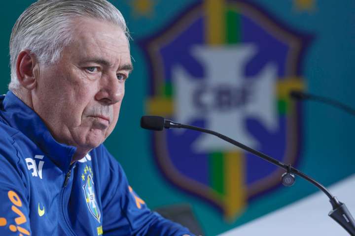 Un Brasil ofensivo y ya clasificado recibe a un Chile eliminado y totalmente renovado