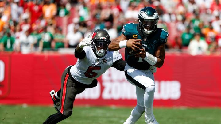 Bucs show moxie, resilience, but their record now shows a loss
