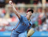 MLB roundup: Dodgers blank D-backs, seal NL West title