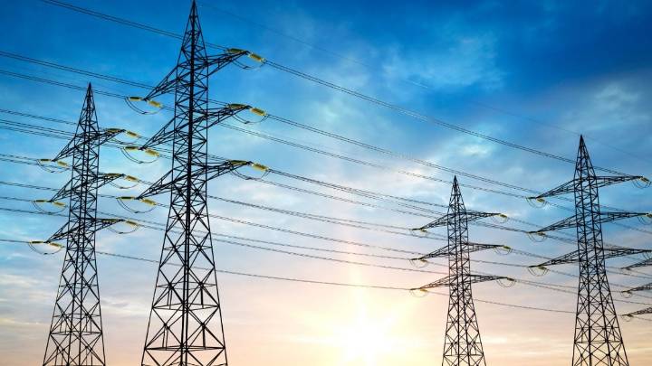 EPEN accede a un crédito millonario para reforzar líneas y estaciones eléctricas